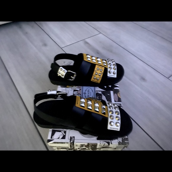 Prada sandals - Picture 1 of 6
